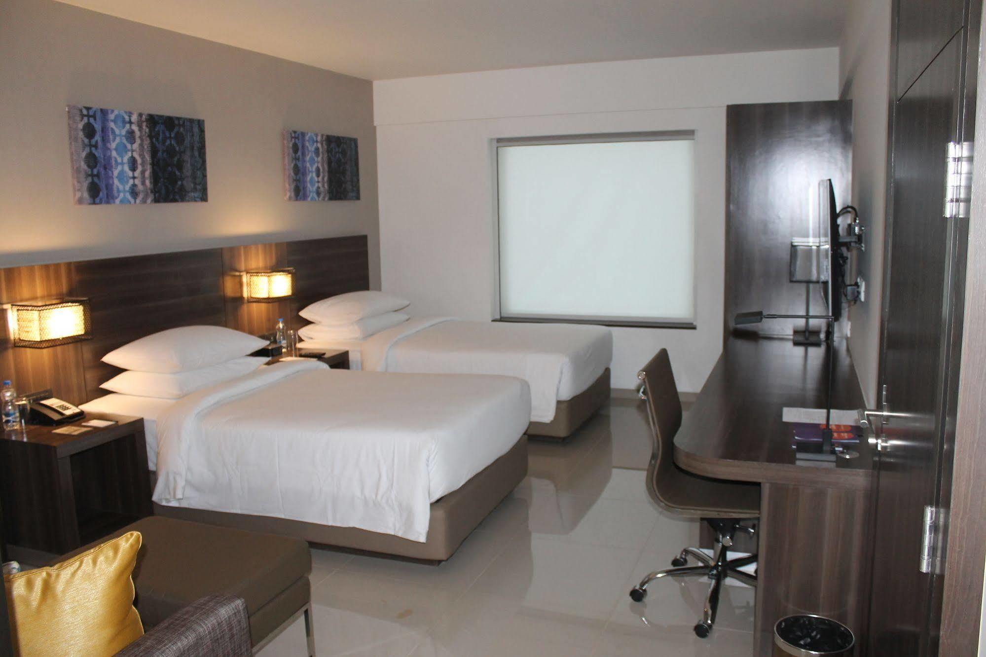 Hotel The Residency Towers, Rameswaram Esterno foto